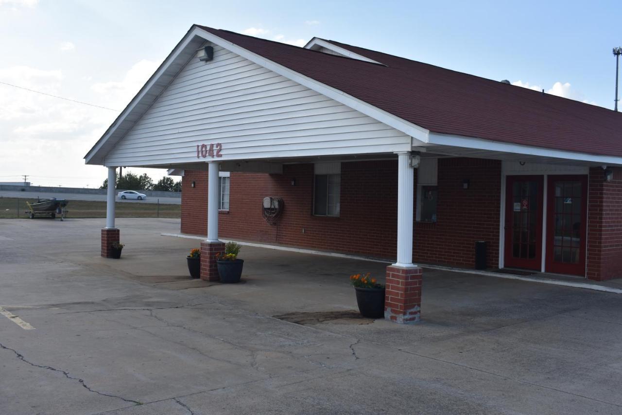 Royal Inn Springdale Exterior photo